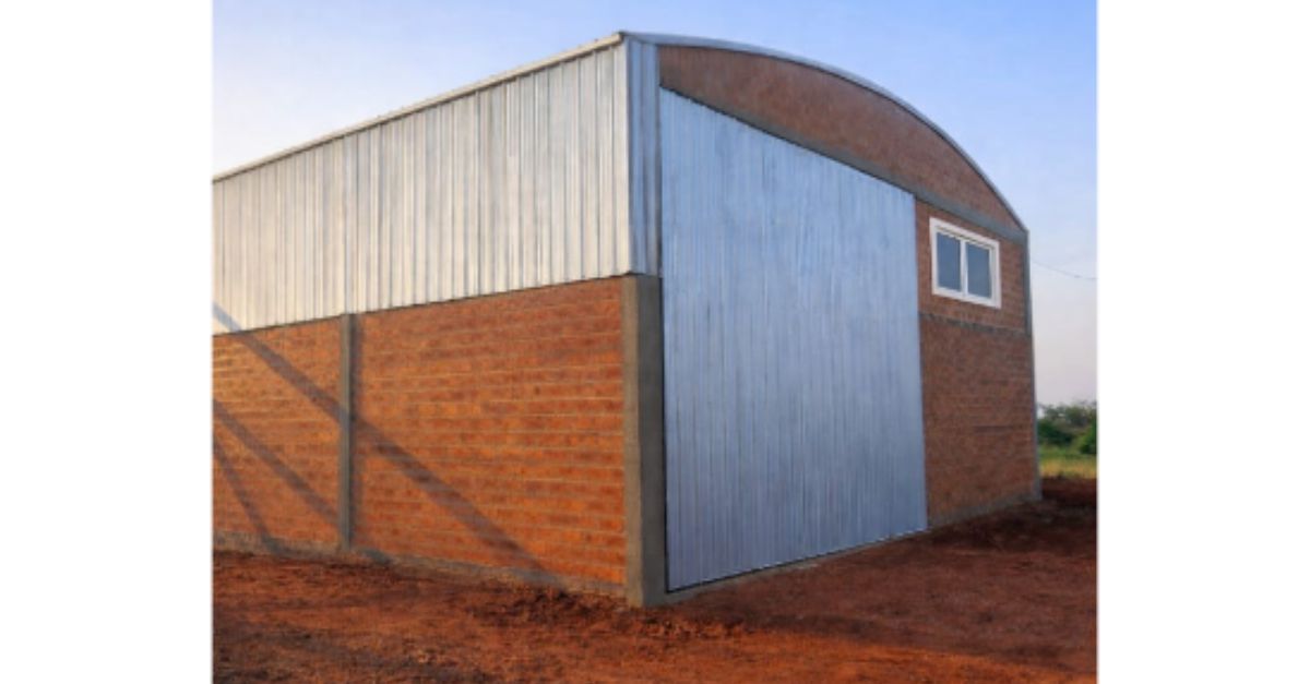 Vista frontal del Centro Logístico Misiones, Misiones